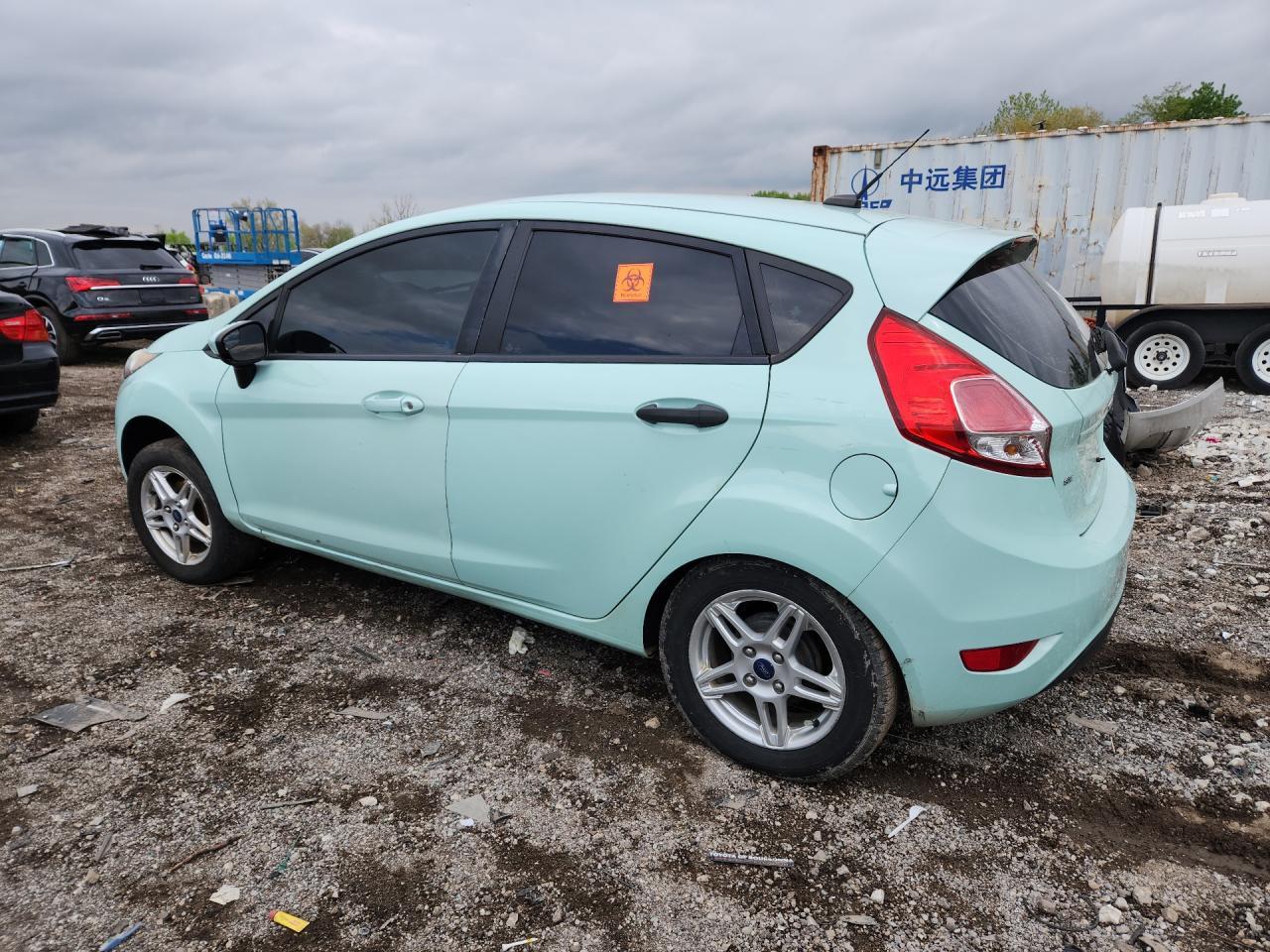 2017 Ford Fiesta Se - Image 2