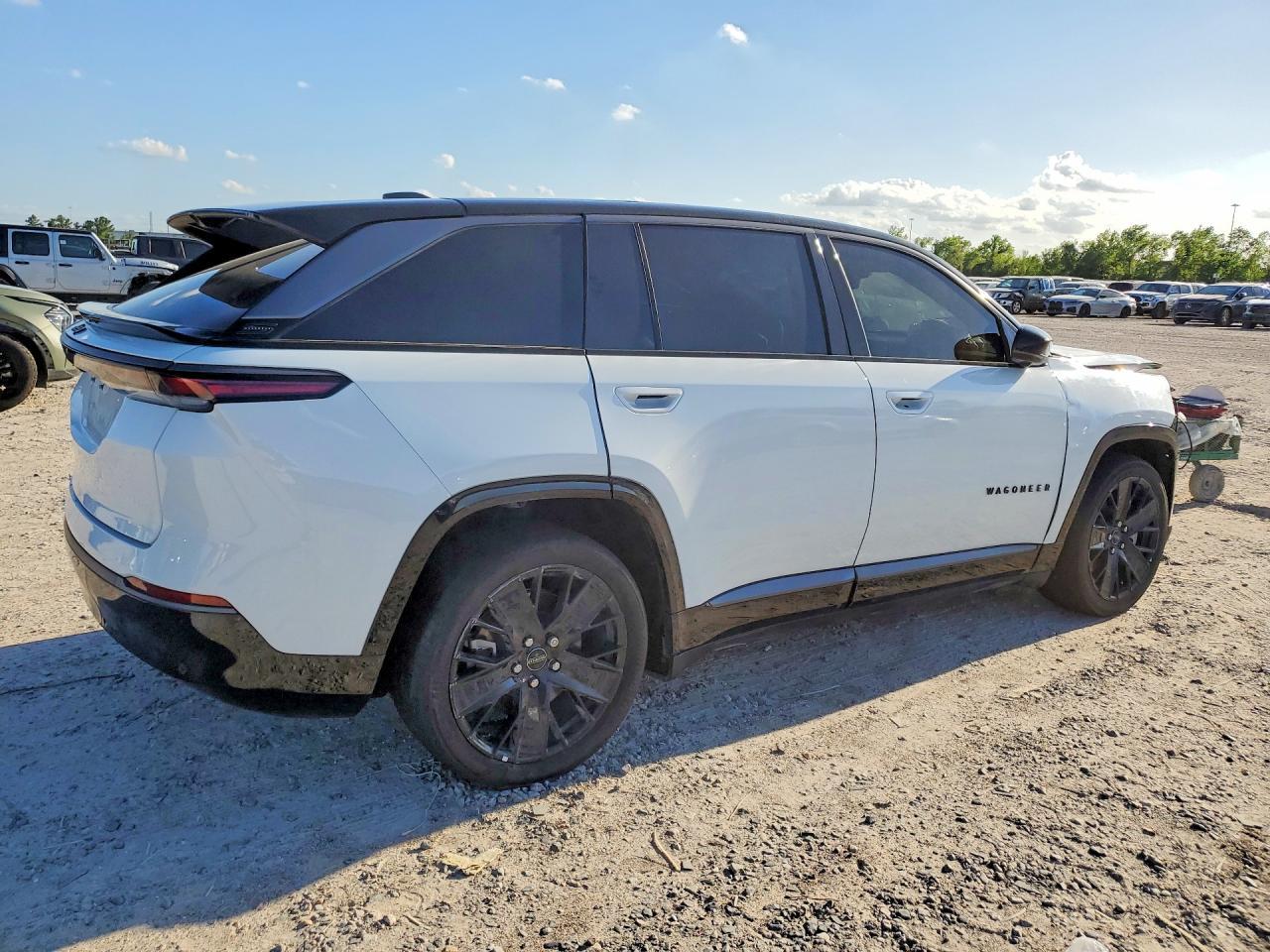 2024 Jeep Wagoneer S Launch Edition - Image 3