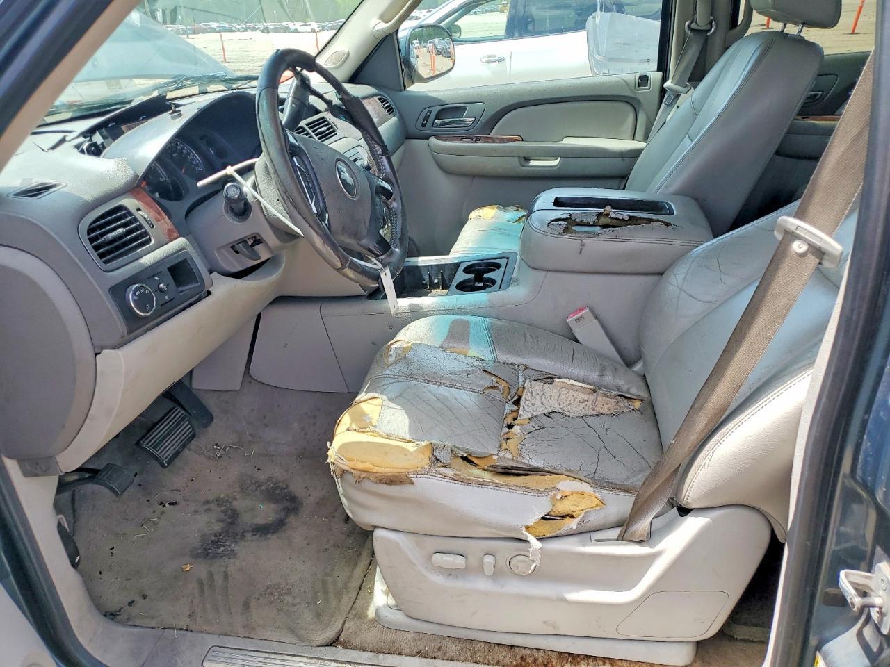 2008 Chevrolet Tahoe C1500 - Фото 7