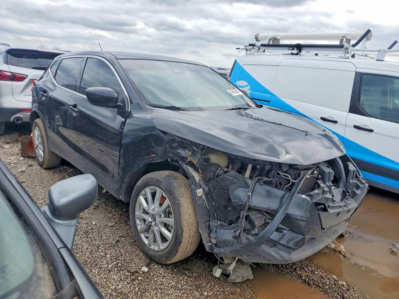 2021 Nissan Rogue Sport S - Фото 4