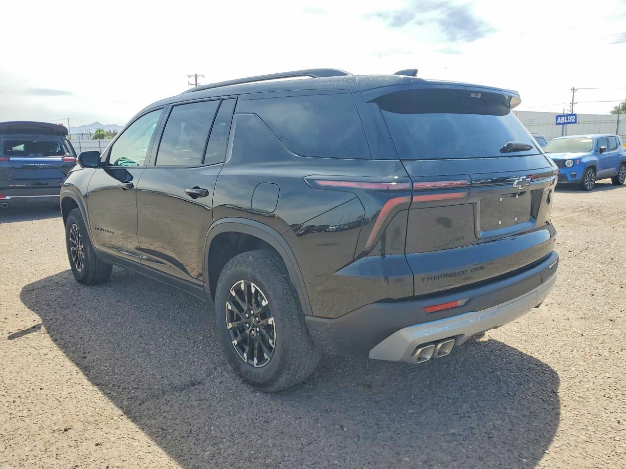 2026 Chevrolet Traverse Z71 - Фото 2