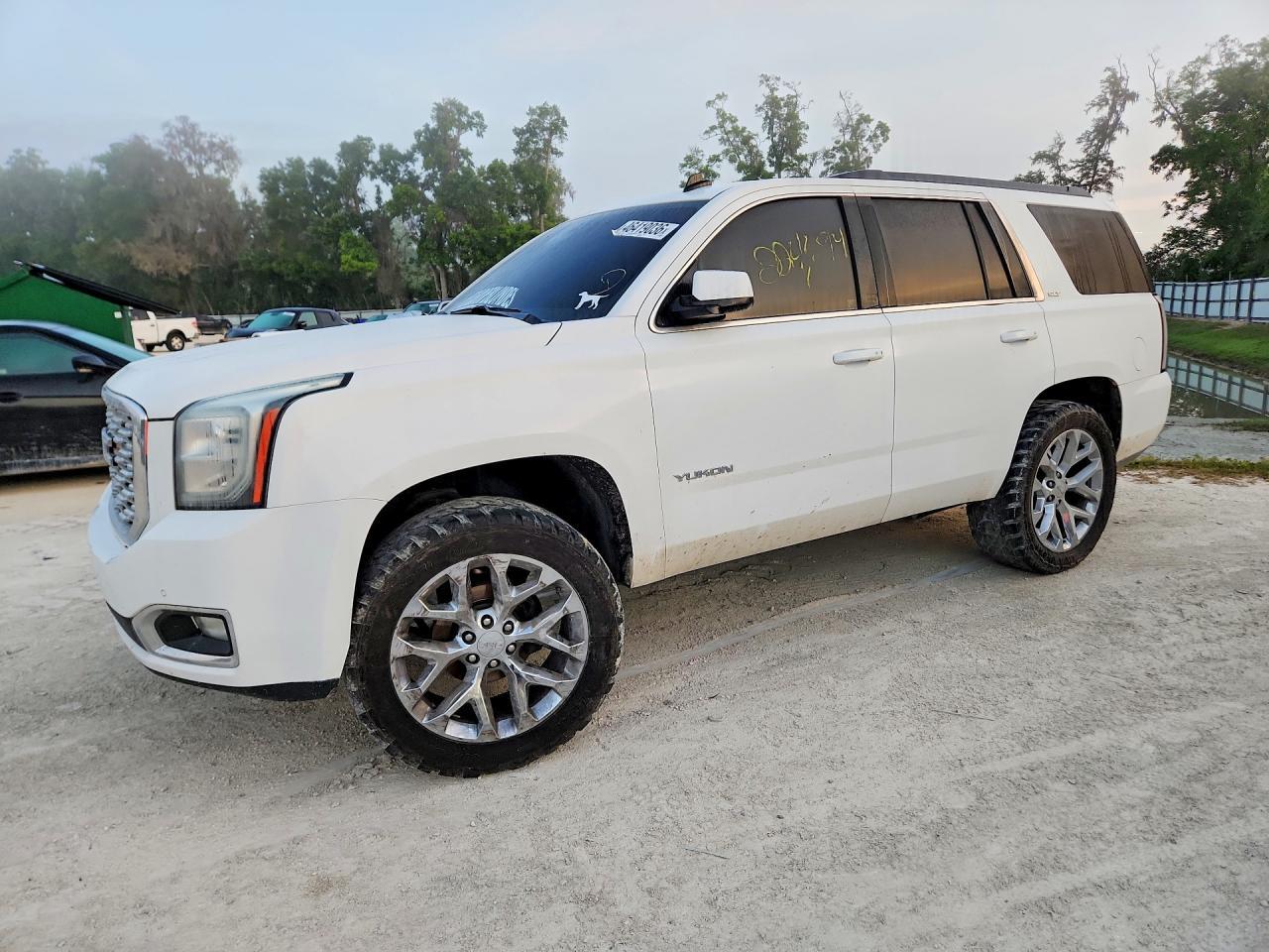 2015 GMC Yukon Slt