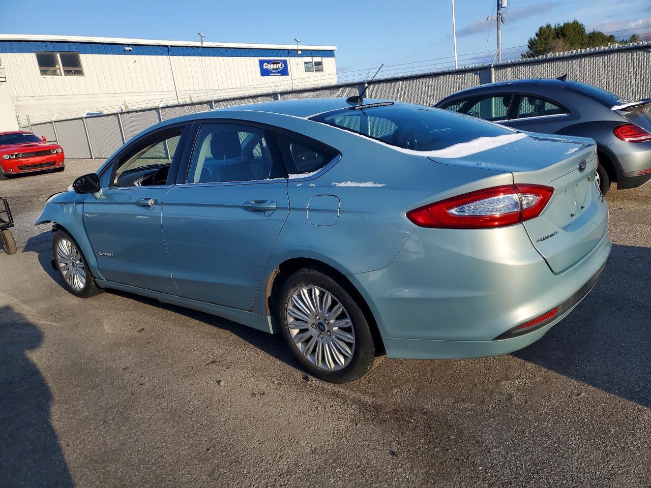 2013 Ford Fusion Se Hybrid - Фото 2