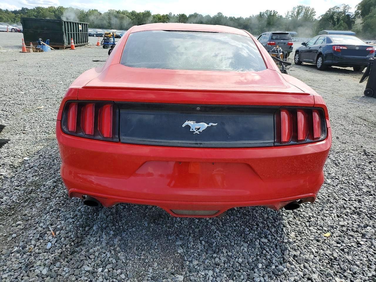 2016 Ford Mustang - Фото 6