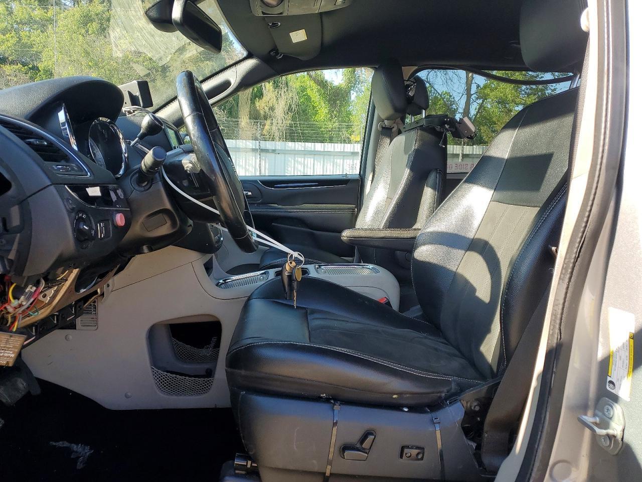 2019 Dodge Grand Caravan Sxt - Фото 7
