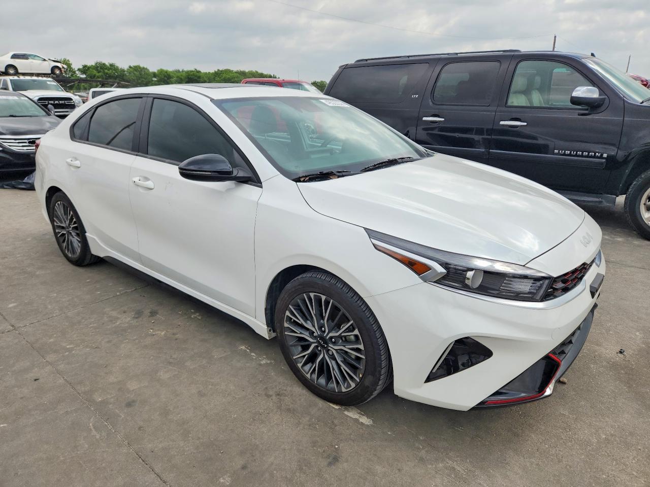 2024 Kia Forte Gt Line - Фото 4