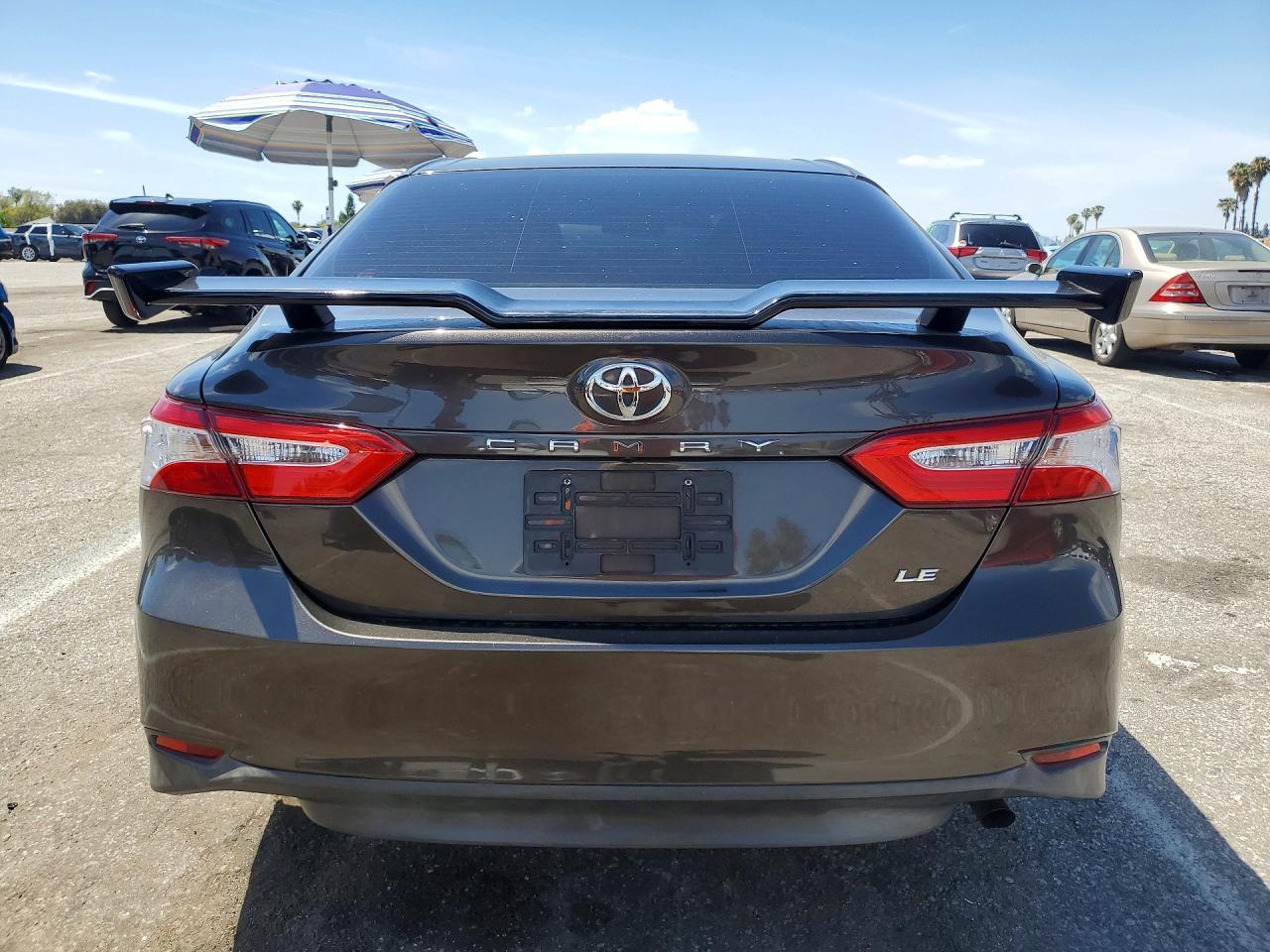 2018 Toyota Camry Le - Image 6
