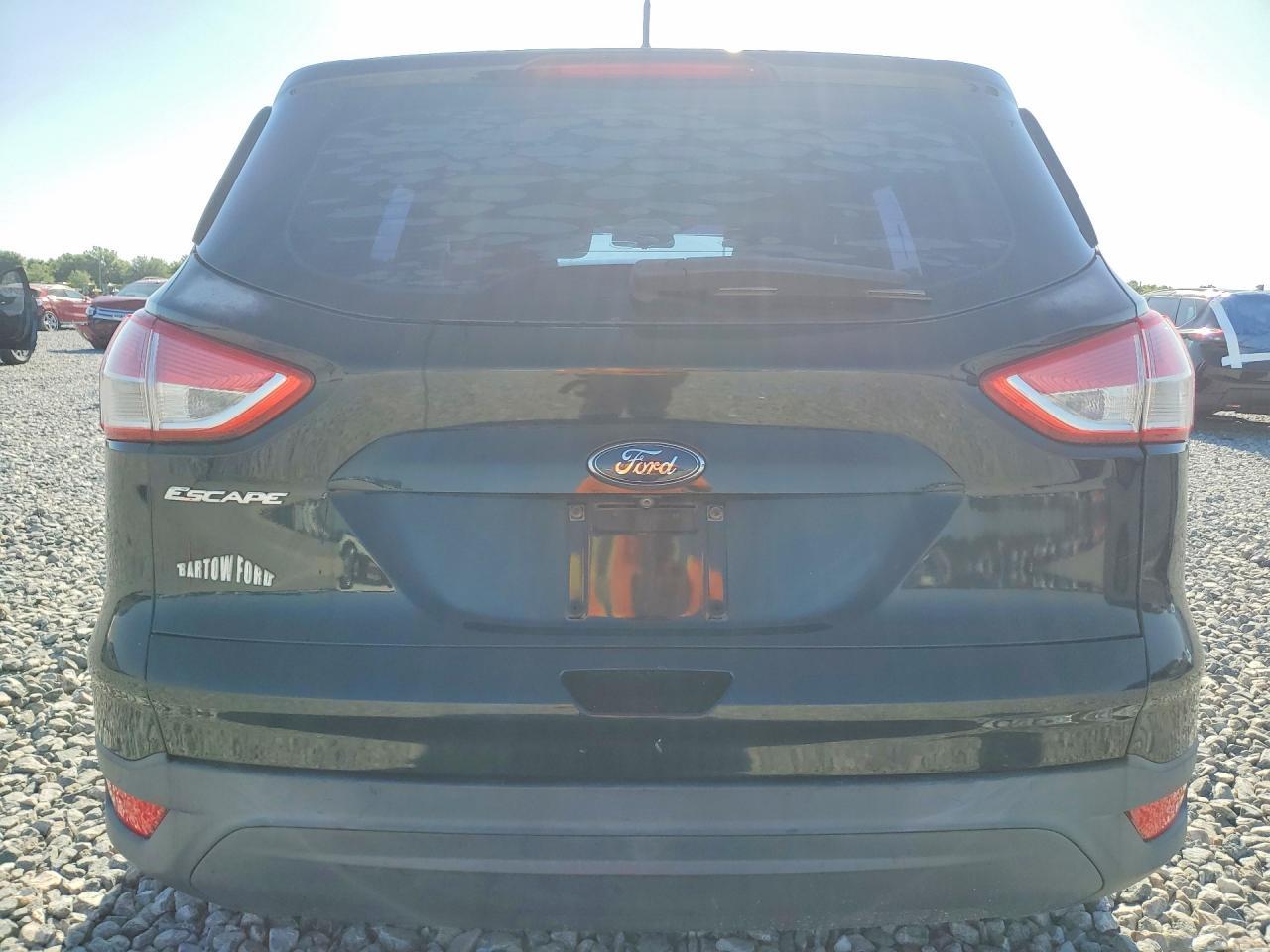 2016 Ford Escape S - Image 6