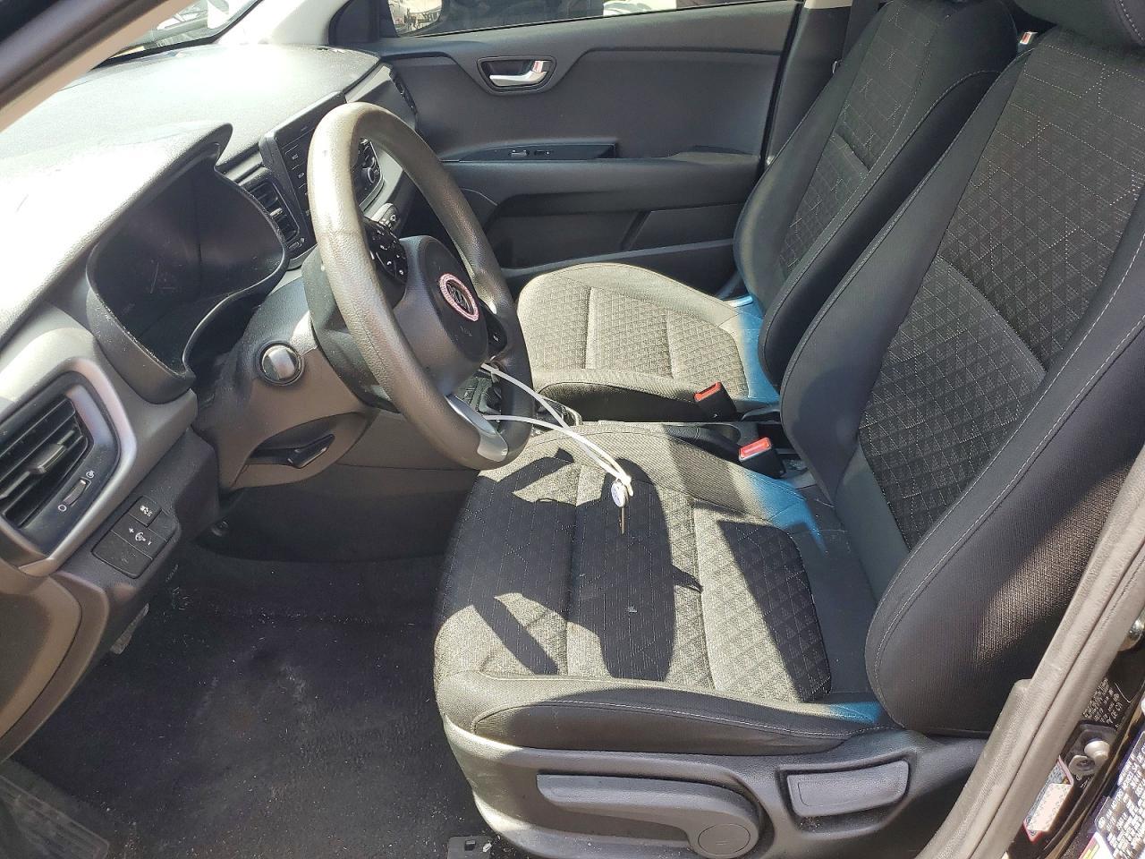 2019 Kia Rio S - Фото 7