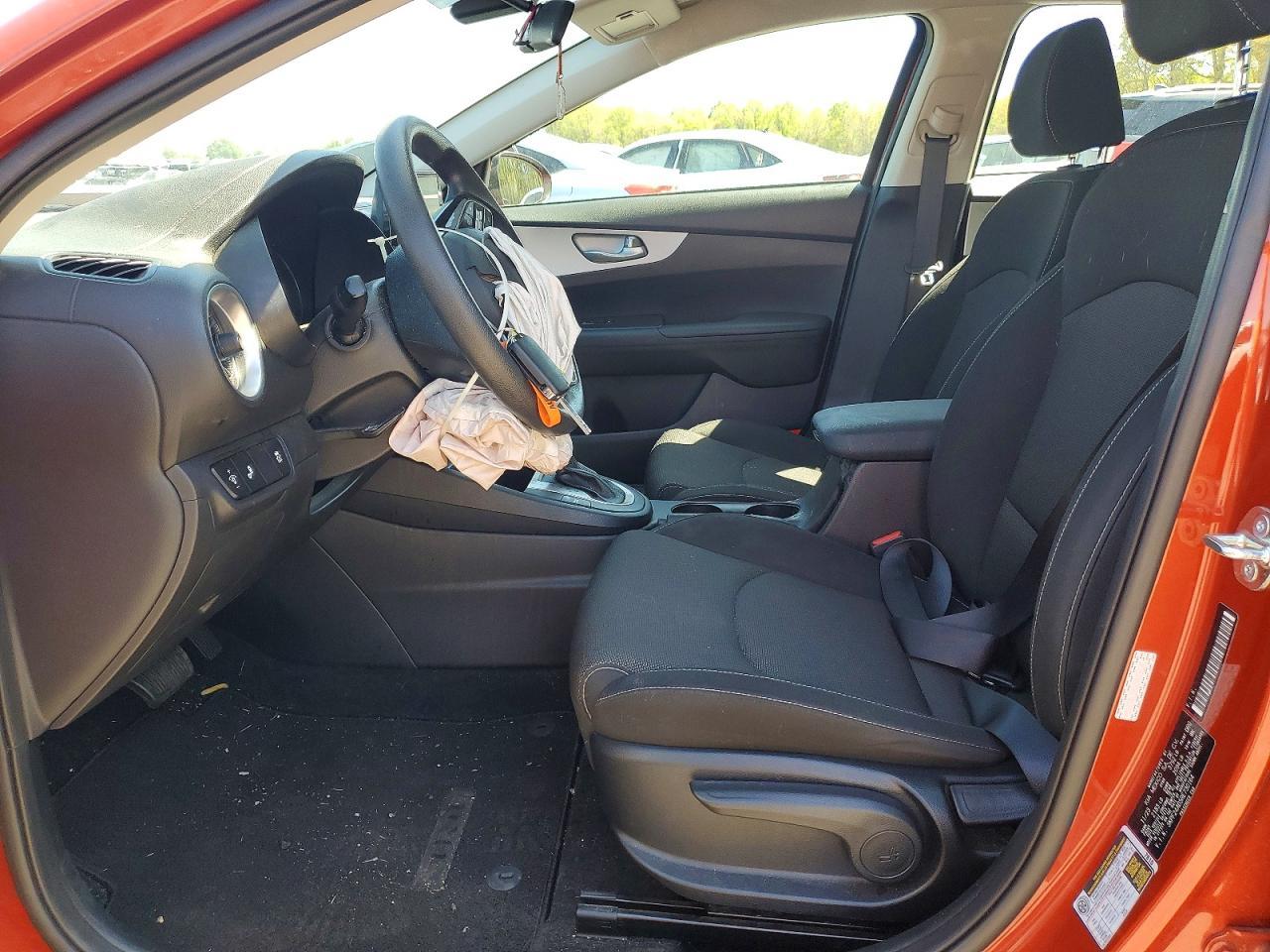 2024 Kia Forte Lxs - Image 7