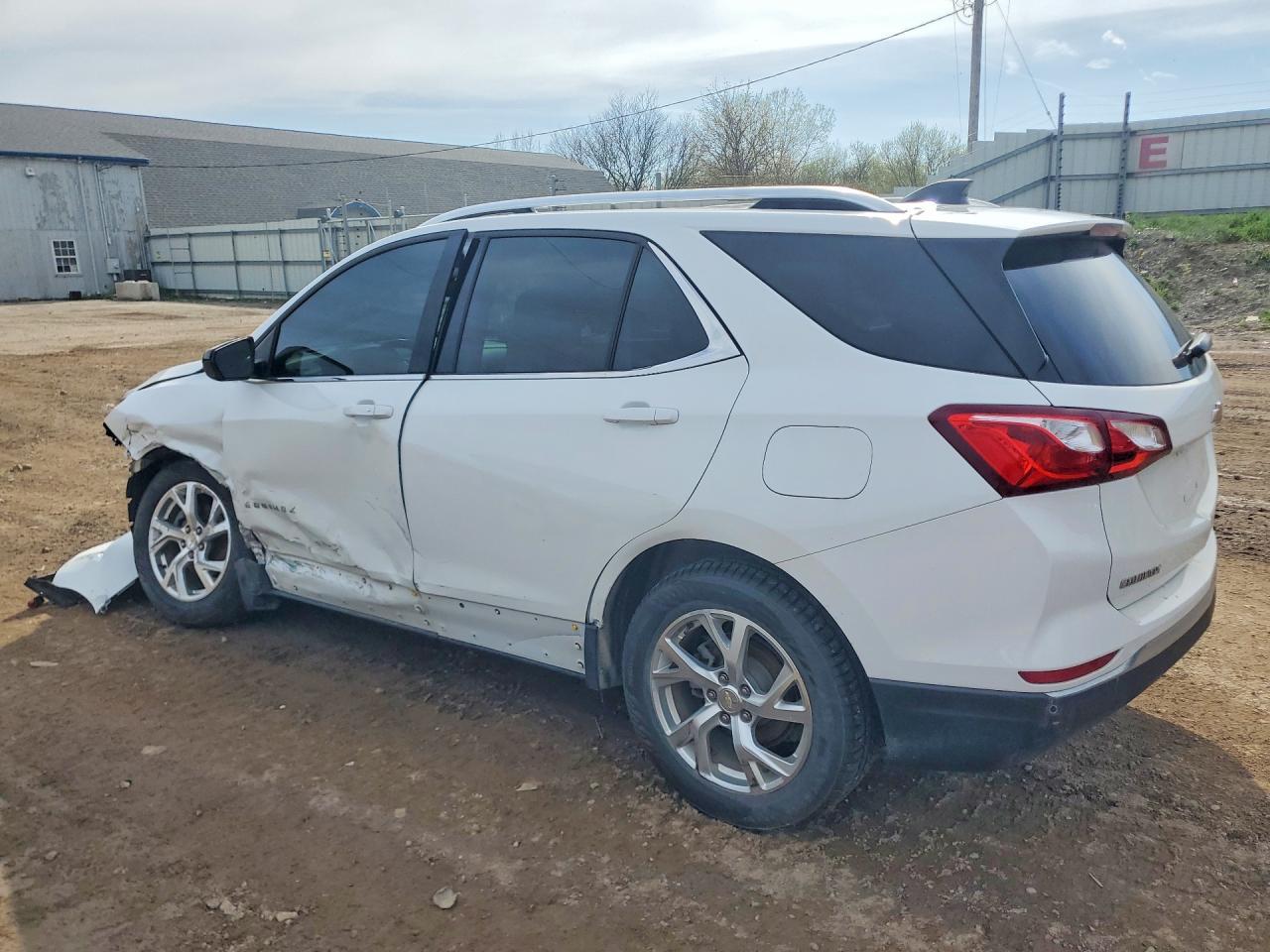 2020 Chevrolet Equinox Lt - Фото 2