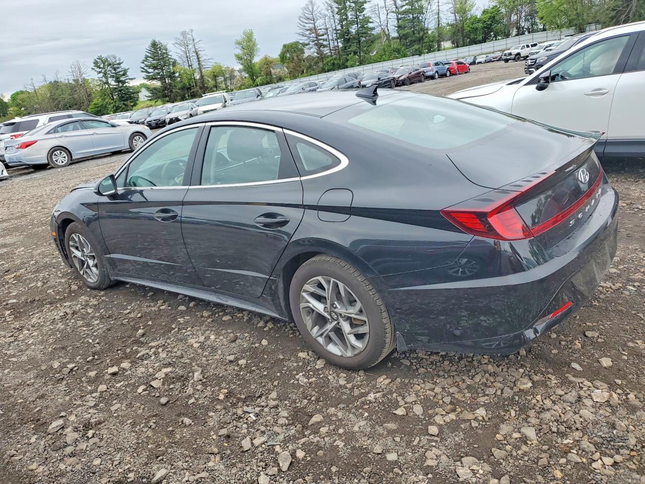 2021 Hyundai Sonata Sel - Фото 2