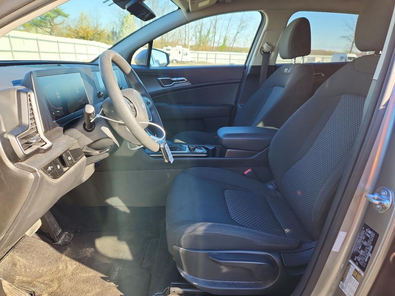 2024 Kia Sportage Lx - Image 7