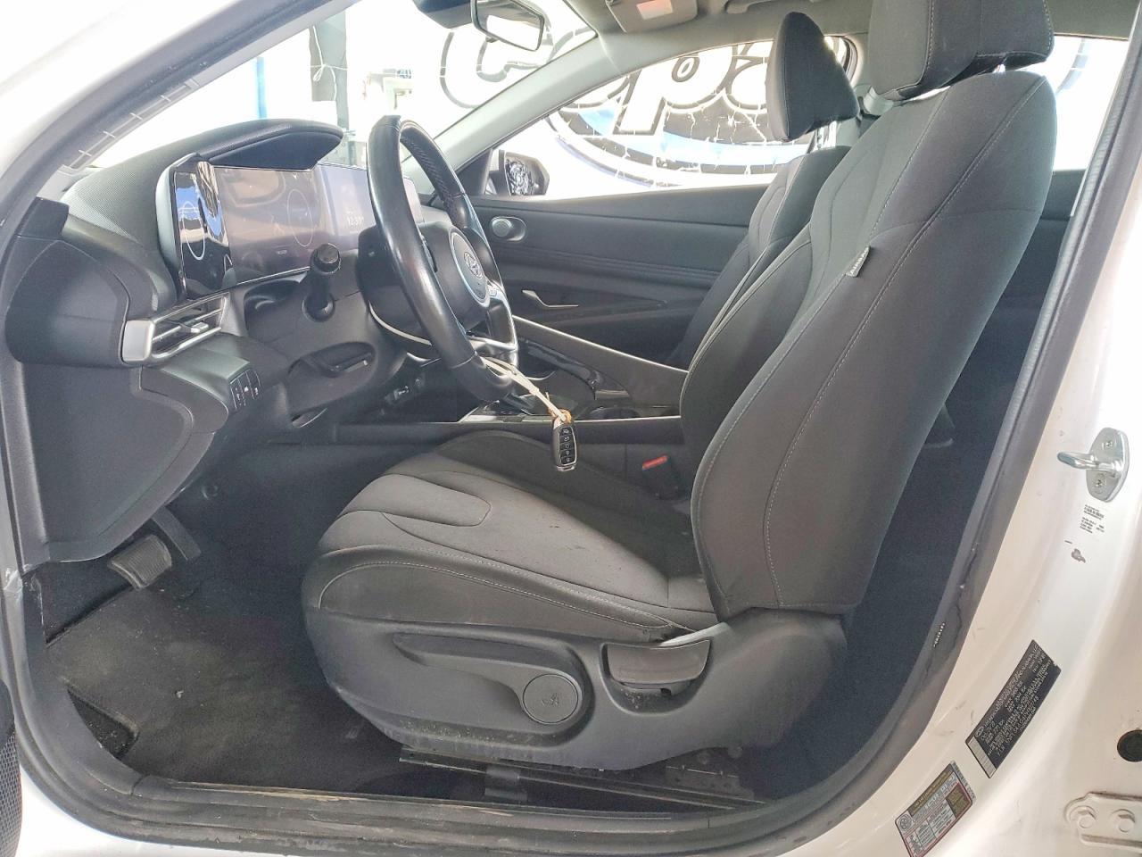 2023 Hyundai Elantra Sel - Фото 7