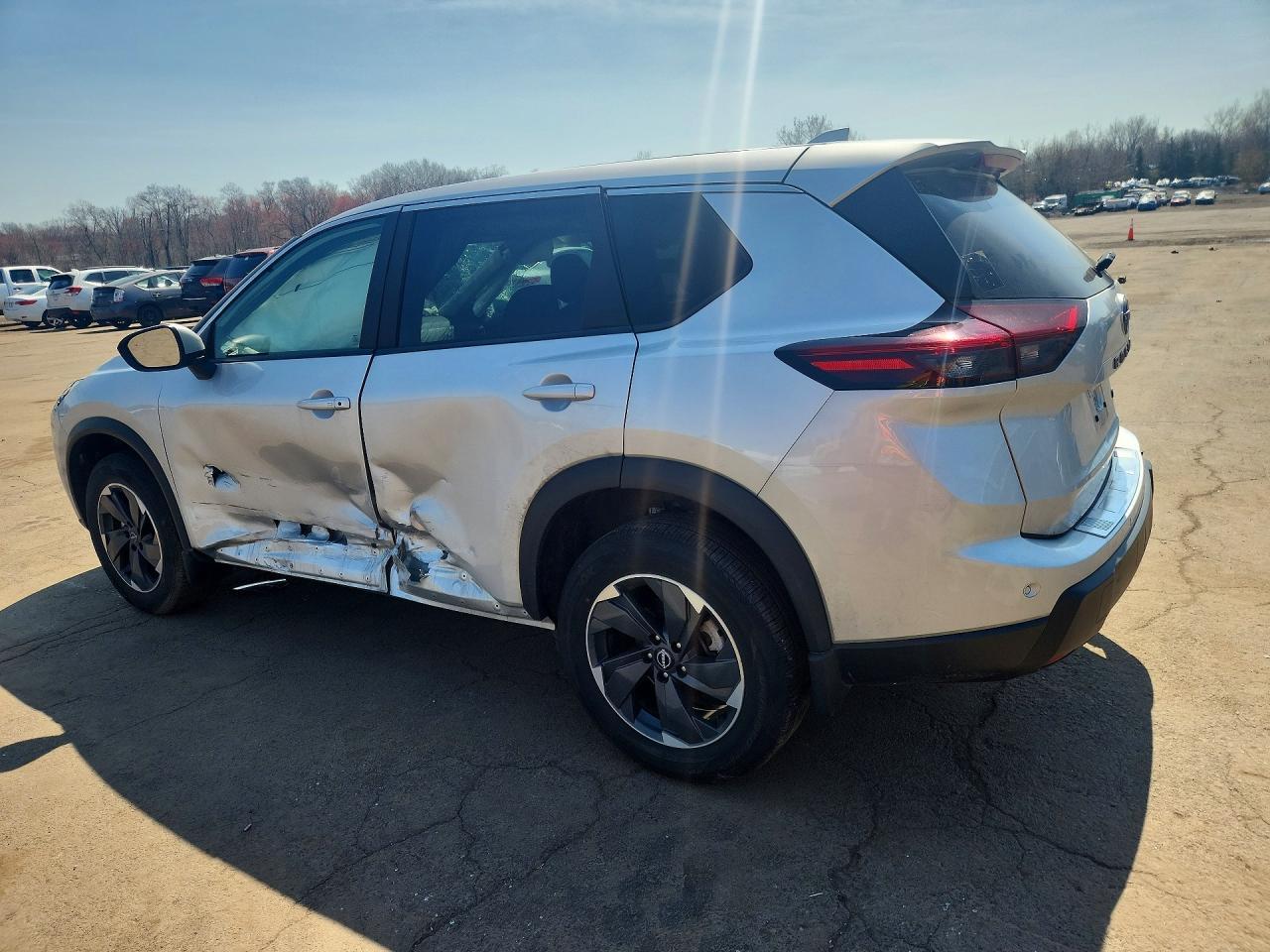 2025 Nissan Rogue Sv - Фото 2