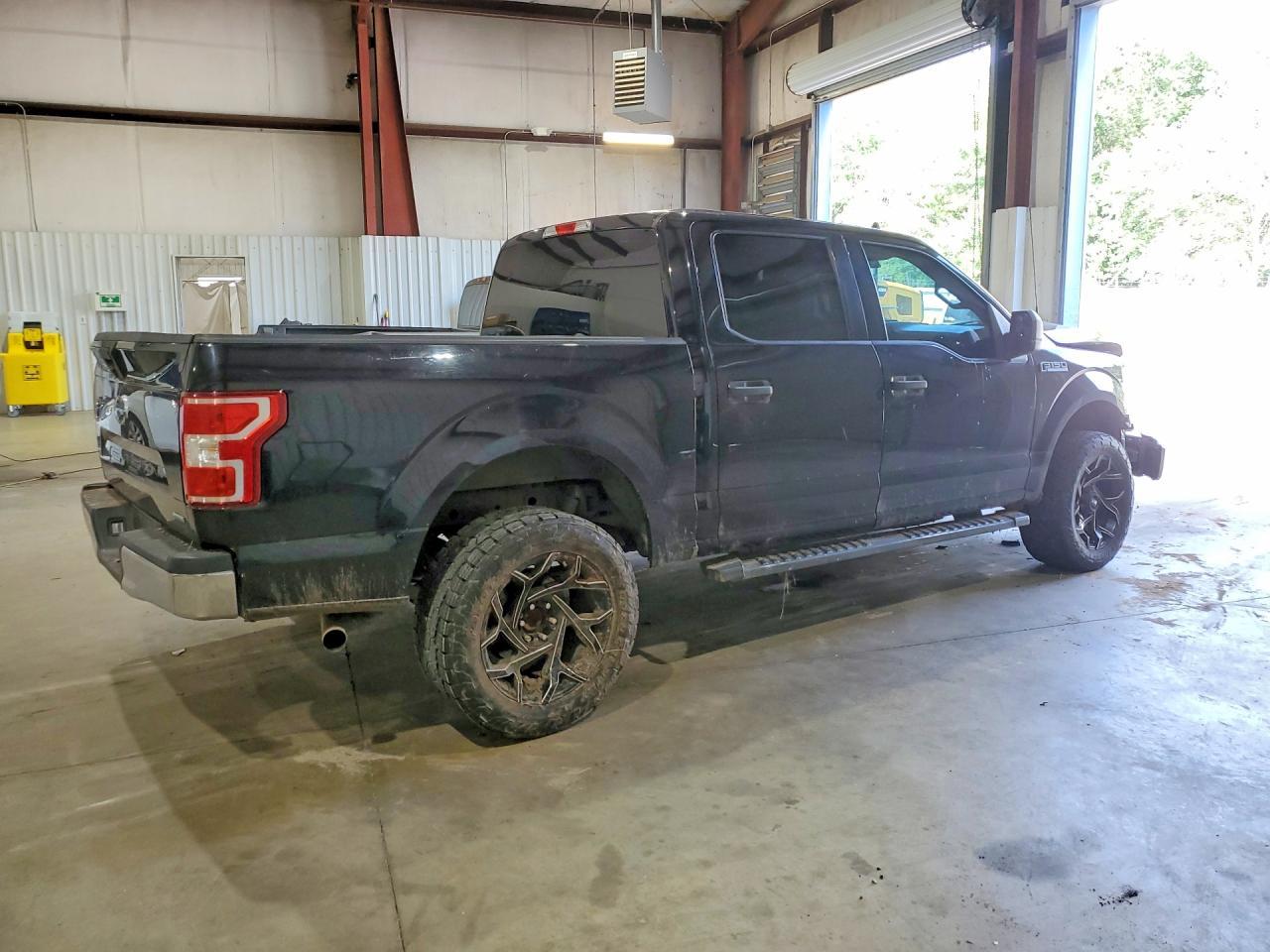 2020 Ford F150 Supercrew - Фото 3