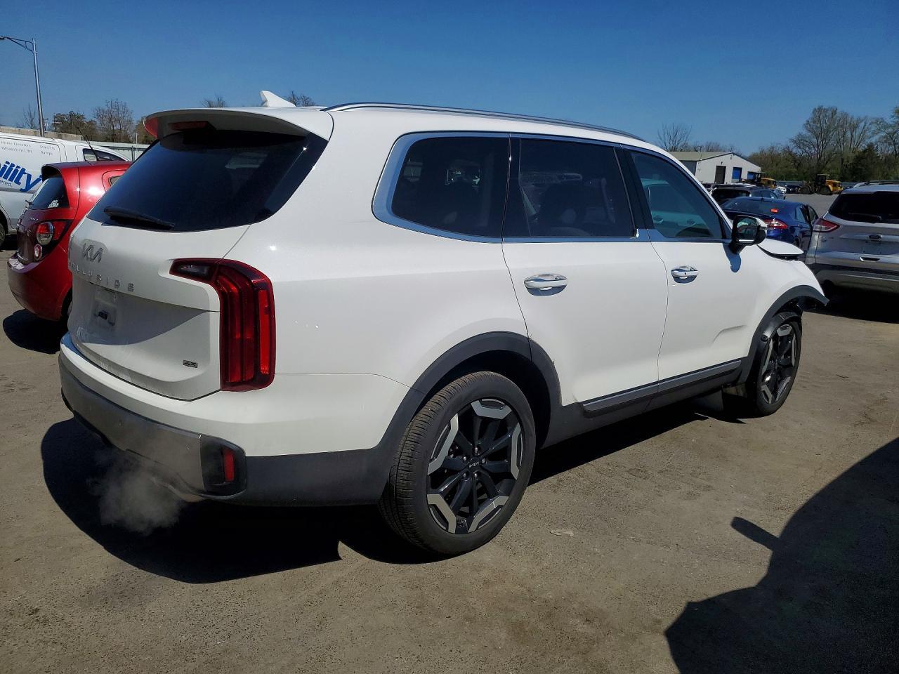 2025 Kia Telluride S - Фото 3