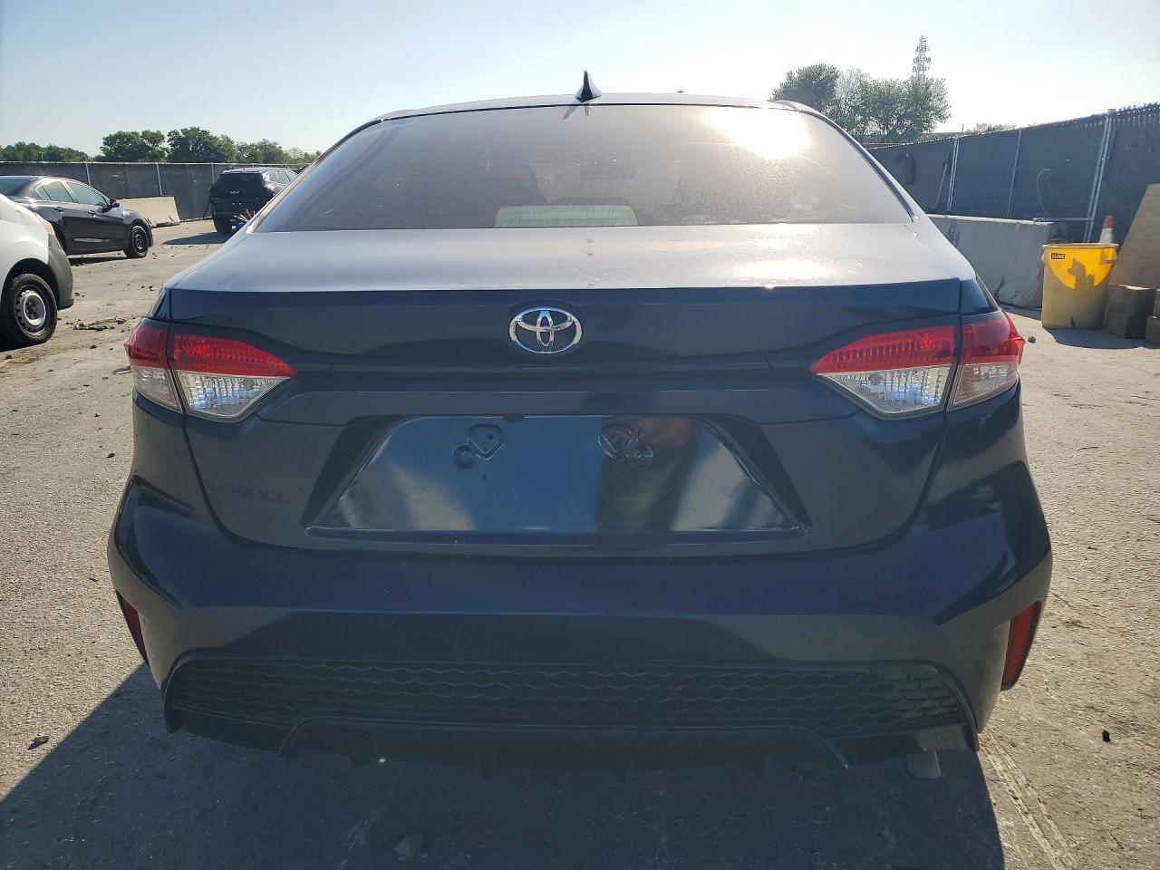 2020 Toyota Corolla Le - Фото 6