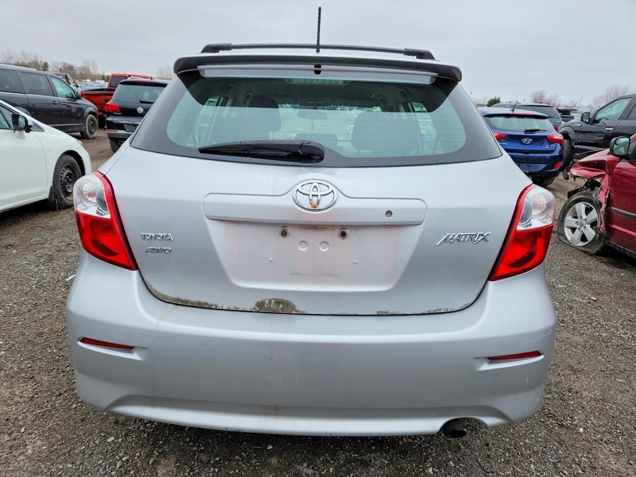2010 Toyota Matrix S - Фото 6