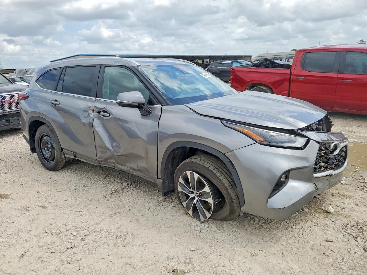 2026 Toyota Highla Xle - Фото 4