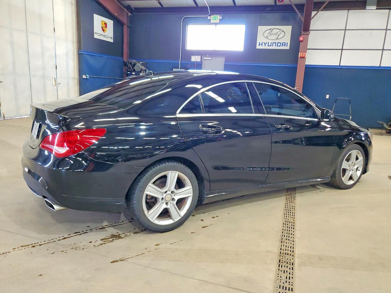 2016 Mercedes-Benz Cla 250 4Matic - Image 3