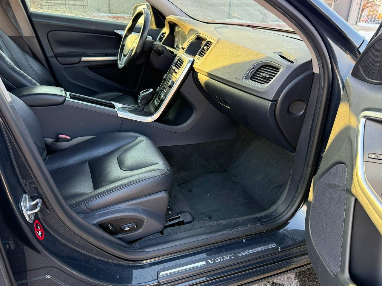 2015 Volvo S60 Premier - Фото 5