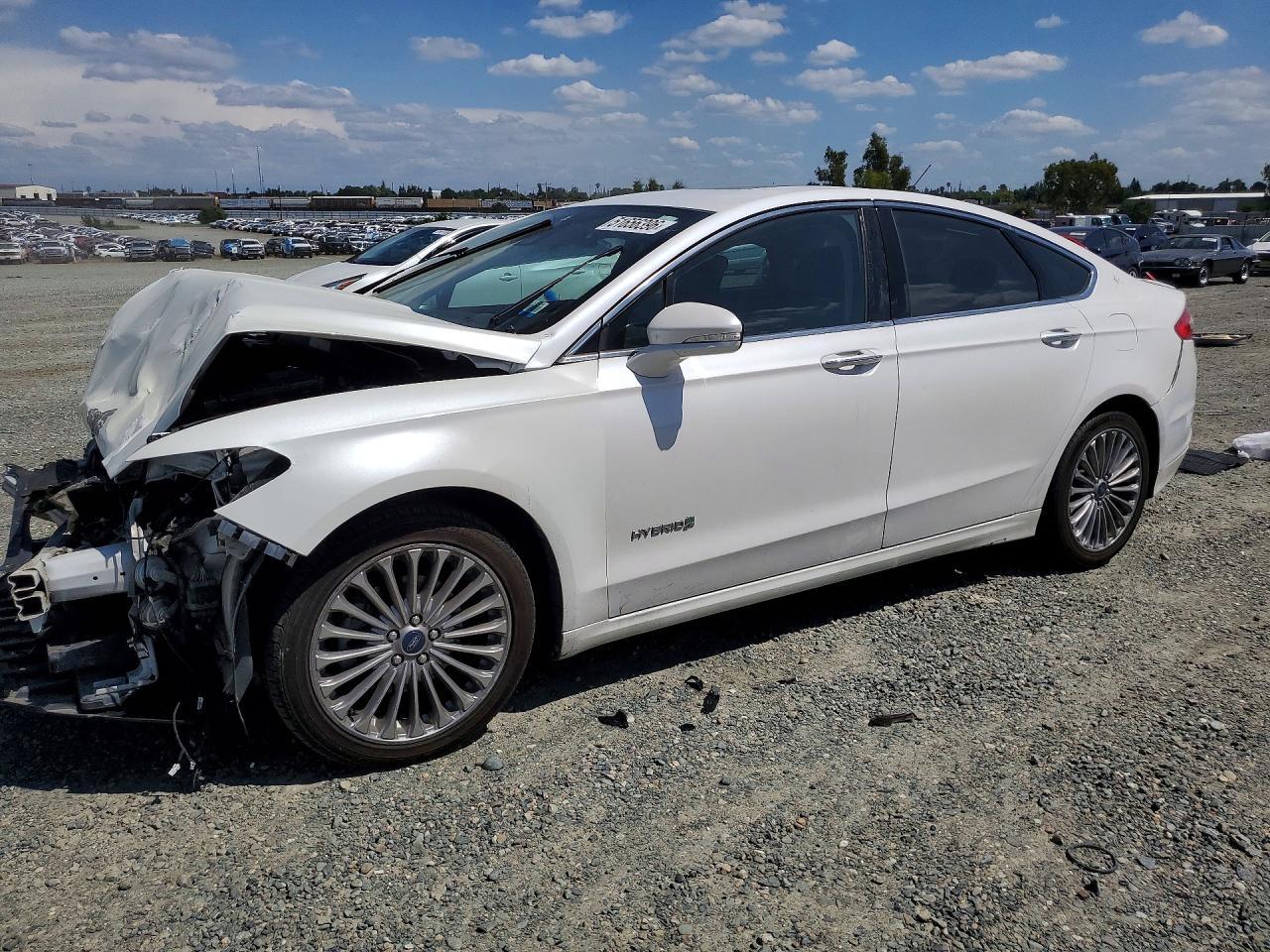 2013 Ford Fusion Titanium Hev