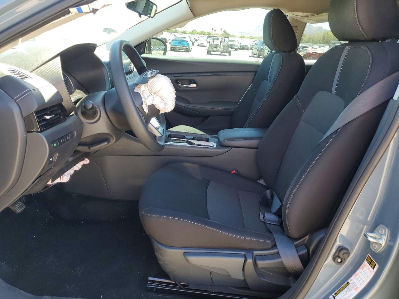 2025 Nissan Sentra Sv - Image 7