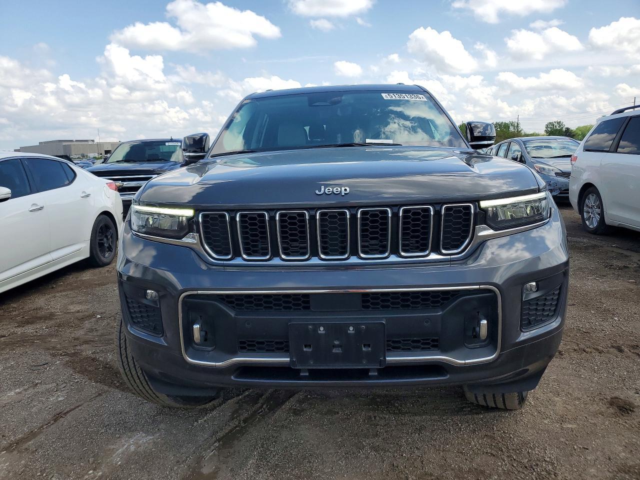 2021 Jeep Grand Cherokee L Overland - Image 5