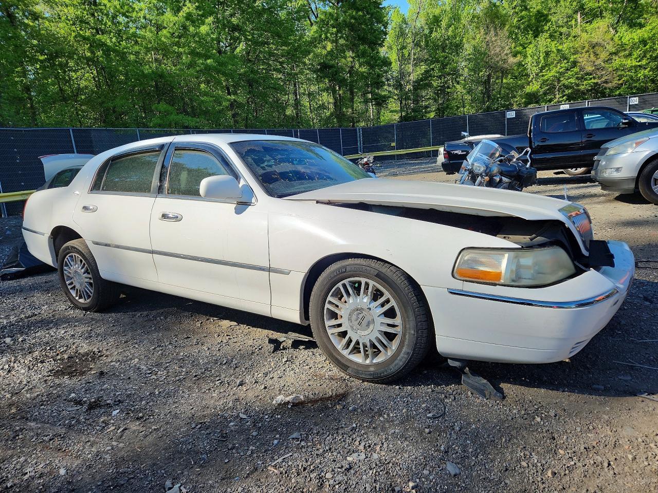 2006 Lincoln Town Car Signature Limited - Фото 4