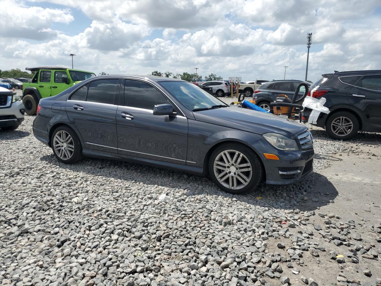 2013 Mercedes-Benz C 250 - Фото 4
