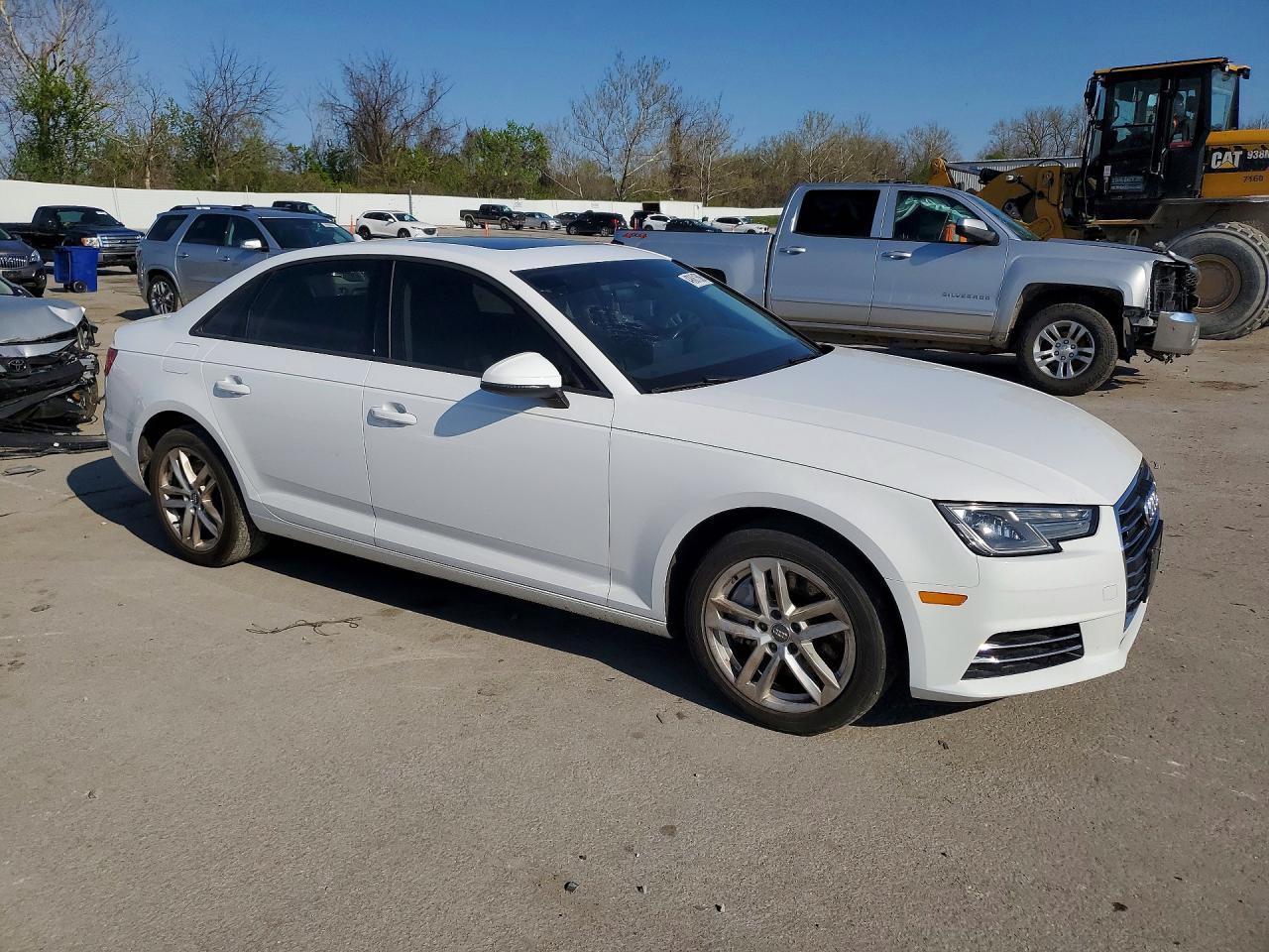2017 Audi A4 Premium - Image 4