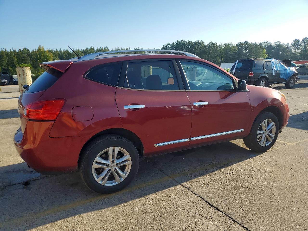 2015 Nissan Rogue Select S - Фото 3