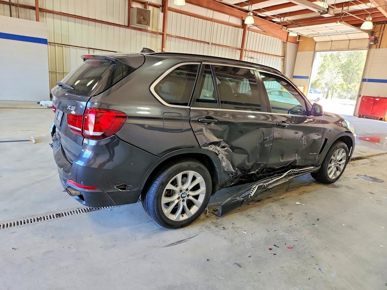 2016 BMW X5 xDrive35I - Image 3