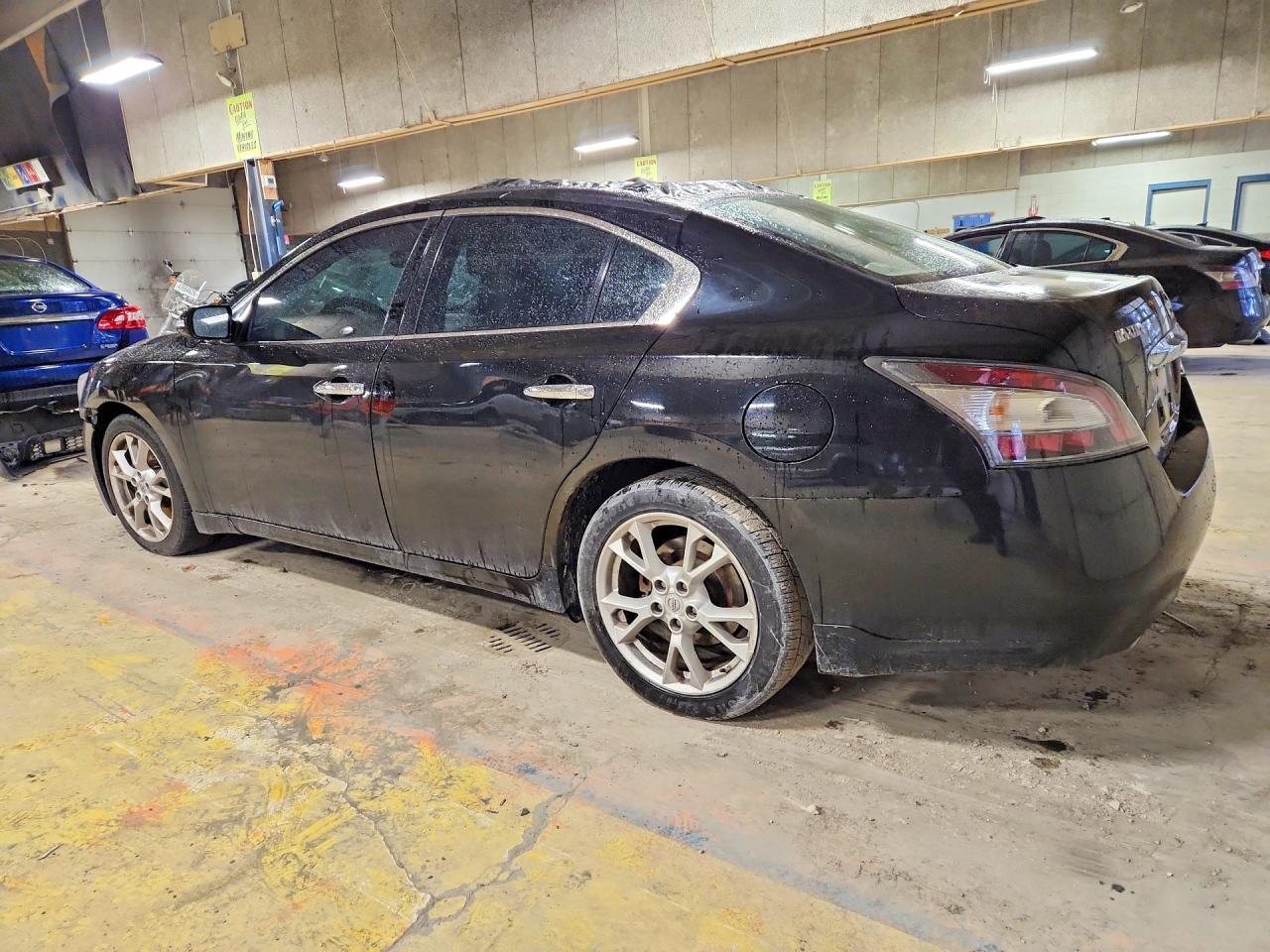 2012 Nissan Maxima 3.5 S - Фото 2