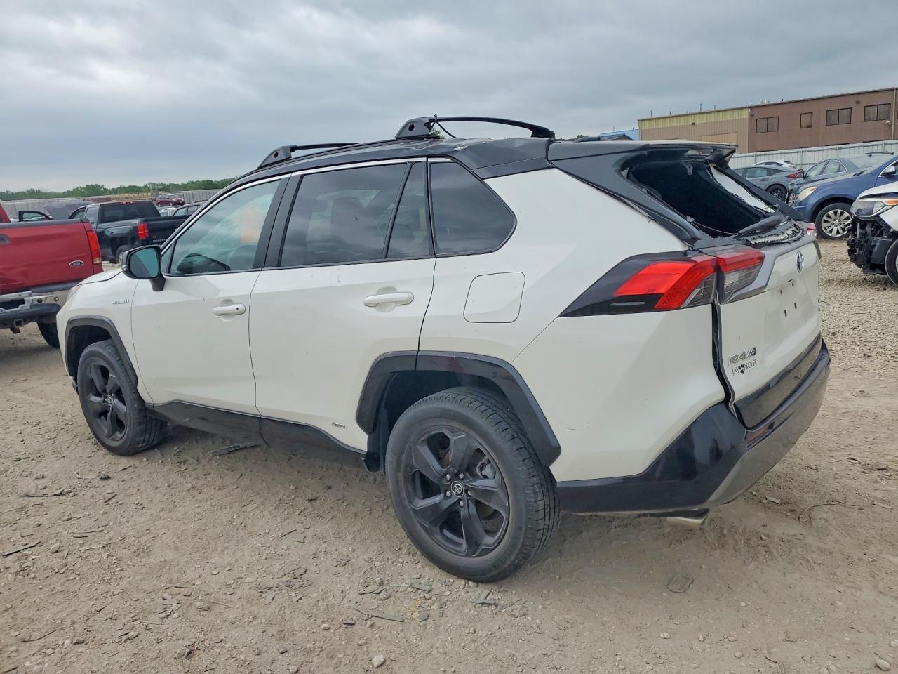 2021 Toyota Rav4 Xse - Image 2