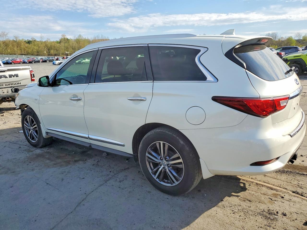 2017 Infiniti Qx60 - Фото 2