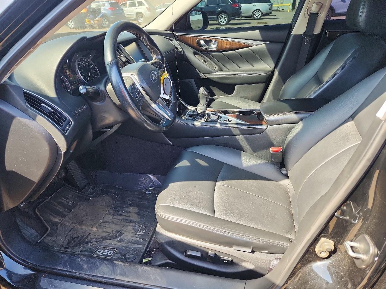 2018 Infiniti Q50 3.0T Luxe - Фото 7