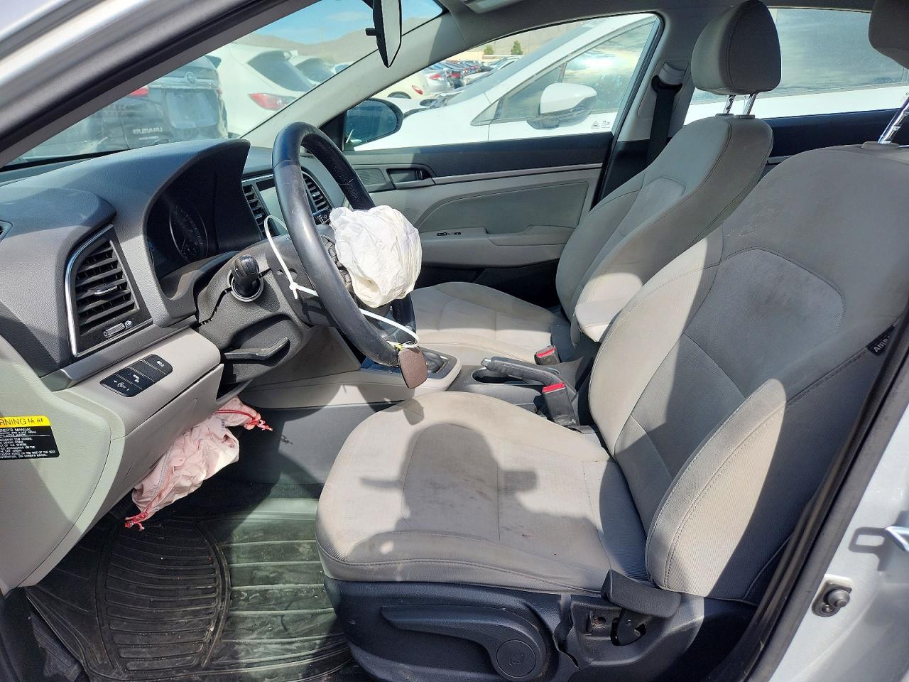 2017 Hyundai Elantra Se - Фото 7