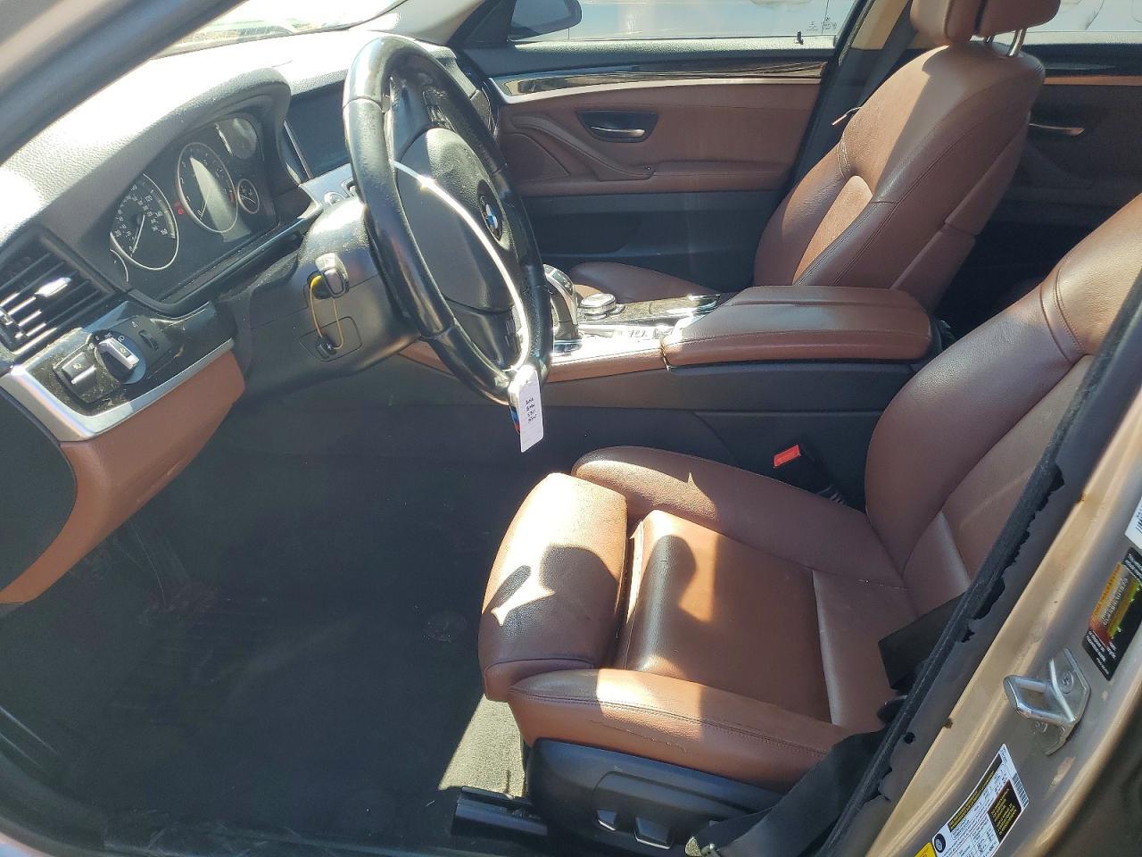 2016 BMW 528 Xi - Image 7