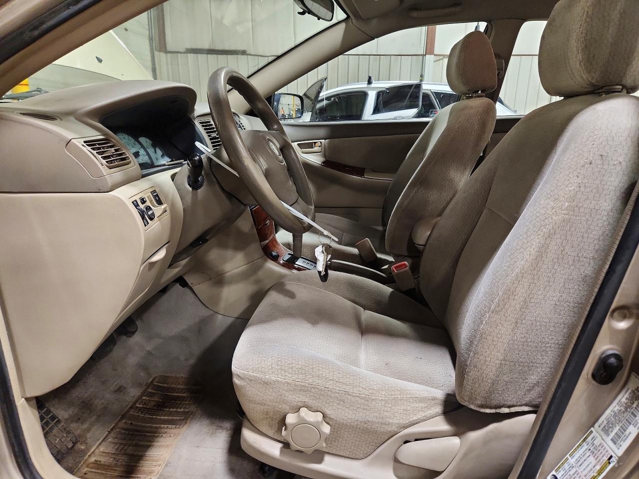 2004 Toyota Corolla Le - Фото 7