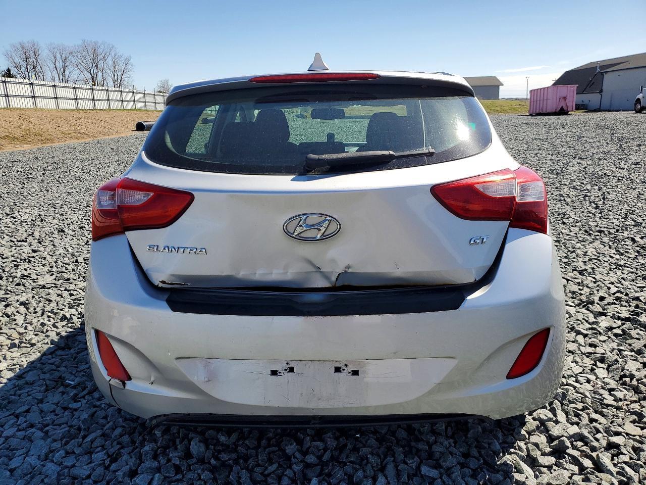 2013 Hyundai Elantra Gt Base - Image 6