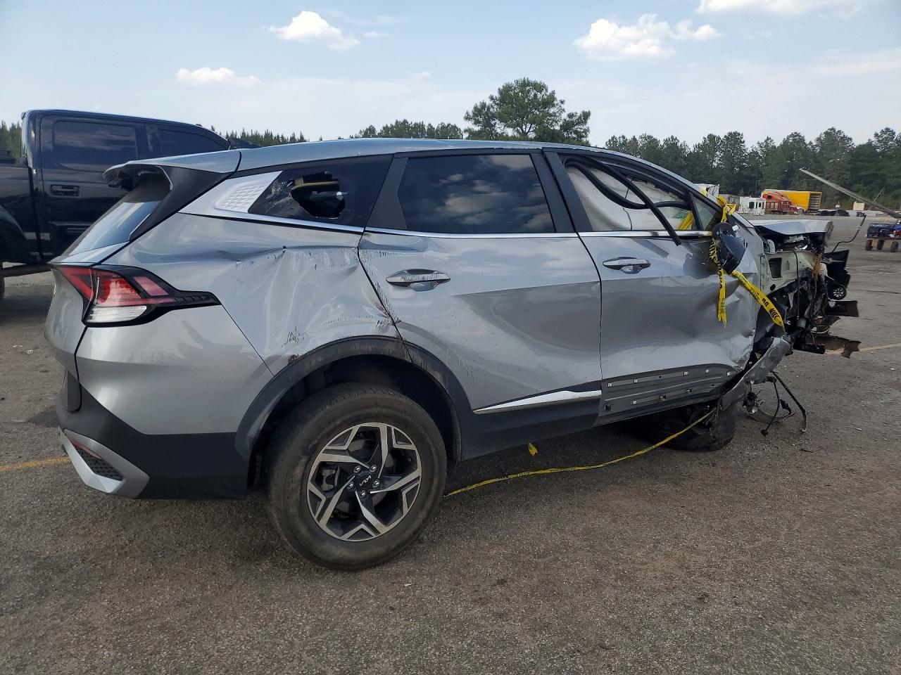 2023 Kia Sportage Lx - Фото 3