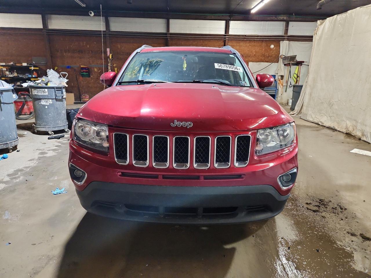 2017 Jeep Compass Latitude - Image 5