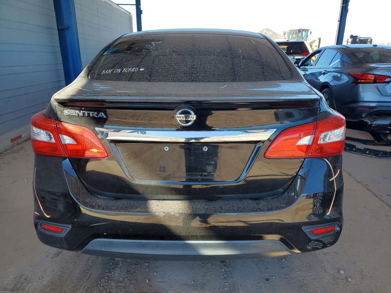 2018 Nissan Sentra S - Image 6