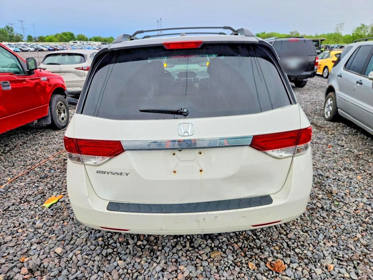 2015 Honda Odyssey - Фото 6