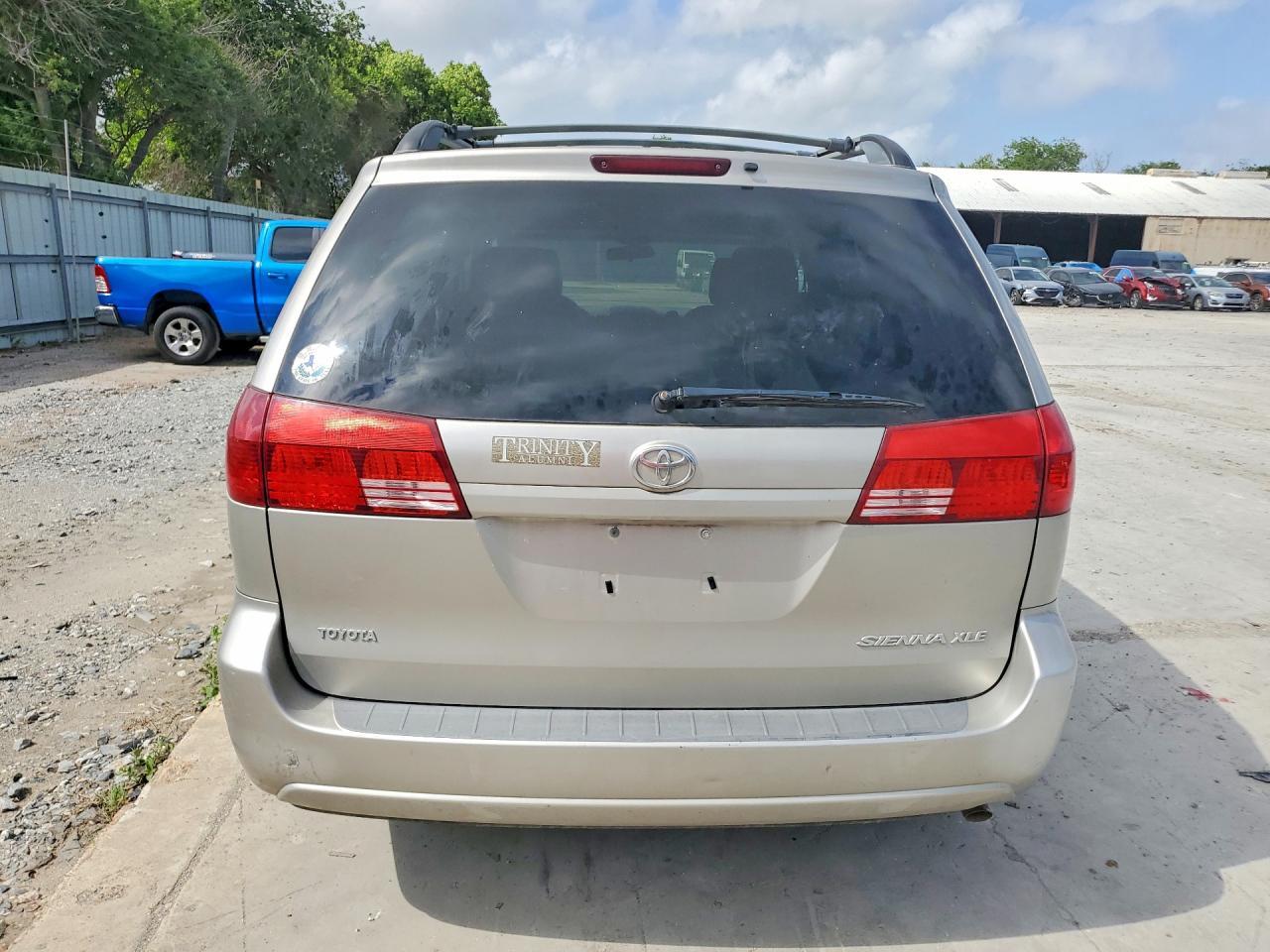 2005 Toyota Sienna Xle - Фото 6