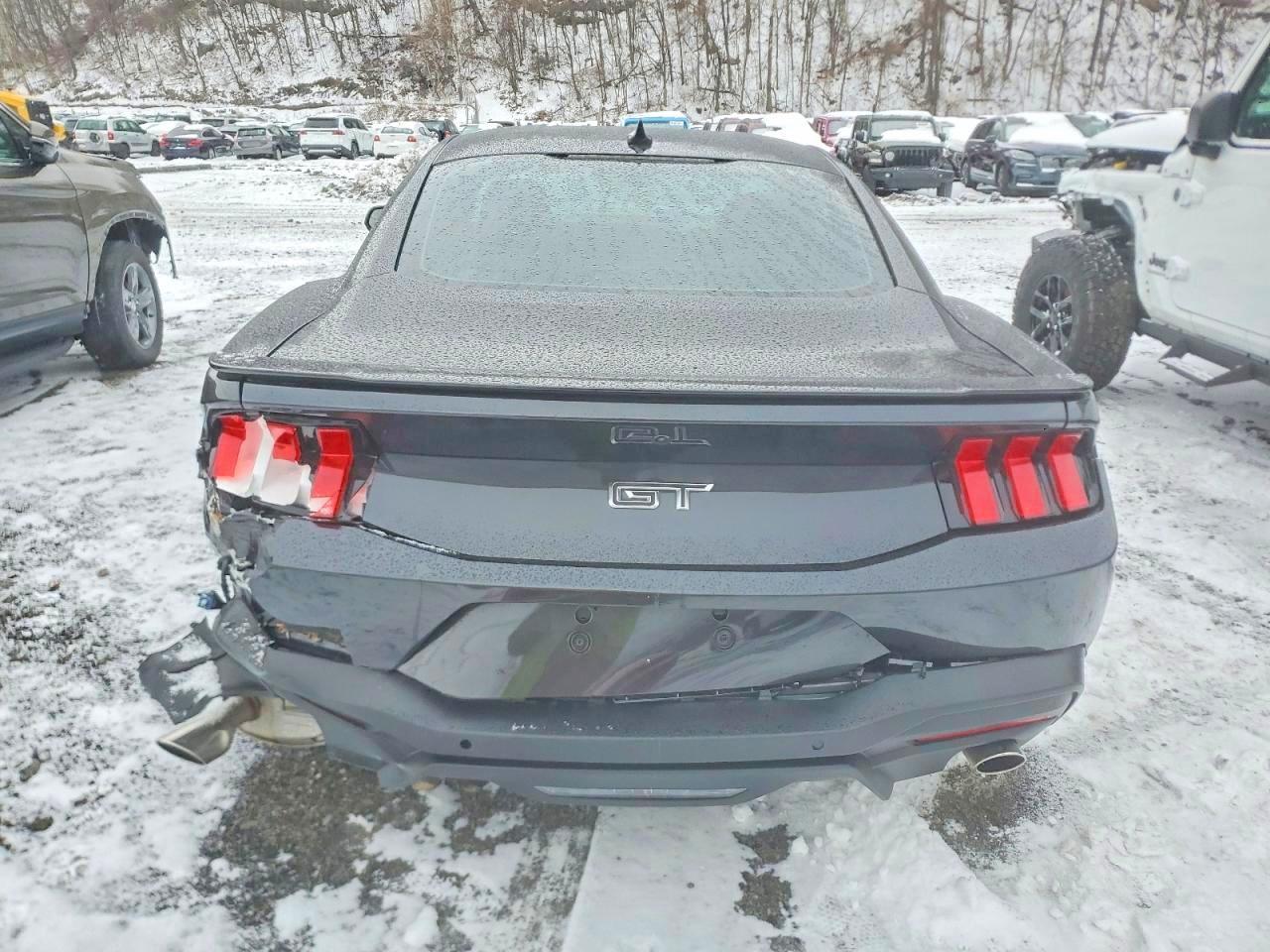 2024 Ford Mustang Gt - Фото 6