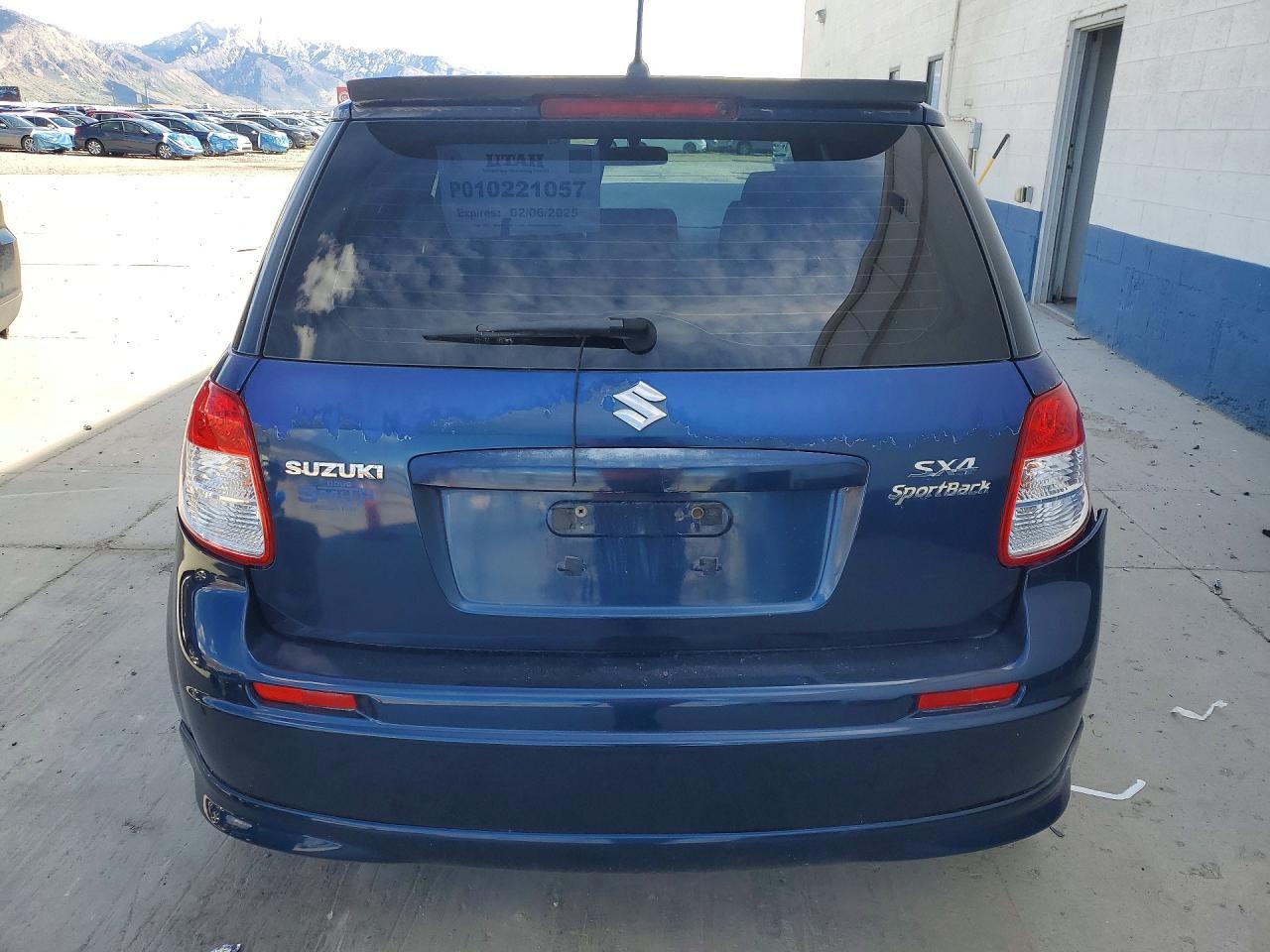 2011 Suzuki Sx4 - Фото 6