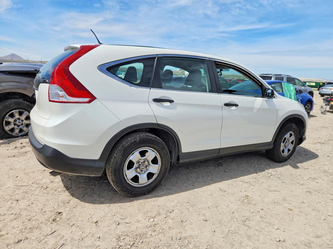 2014 Honda Cr-V Lx - Image 3